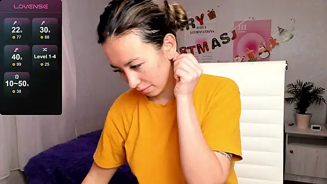 Geisha Anna online show from 12-19-25, 06:42