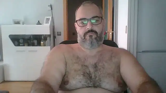 templar2303 online show from 10-22-25, 02:50