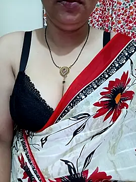 Priya Boudi online show from 10-29-25, 06:42