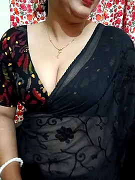 Priya Boudi online show from 11-13-25, 06:51