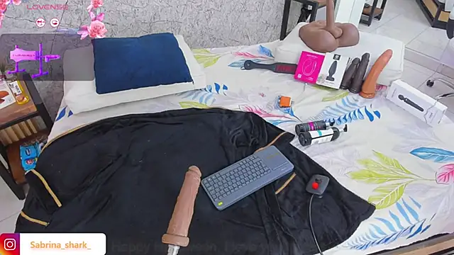 sabrina shark  online show from 11-10-25, 02:54