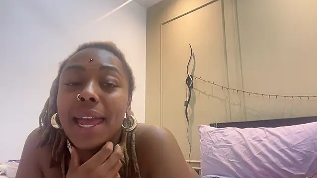 ChocolateCakeQueen online show from 01-11-25, 01:48