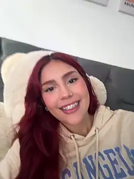 HazzelGray online show from 01-19-25, 05:49