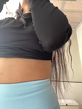 hannahb-e online show from 01-15-25, 04:11
