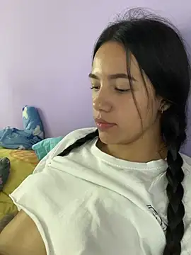 hannahb-e online show from 01-16-25, 10:44