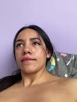 hannahb-e online show from 01-21-25, 07:06