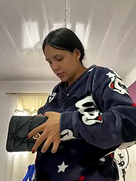 hannahb-e online show from 12-01-25, 06:13