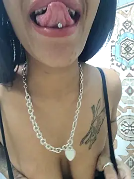 mariah2299 online show from 01-16-26, 04:27