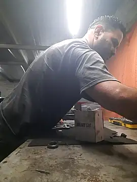 Snapshot of hecwil8 chatting on 11-07-25, 12:49 hecwil8 online show from 11-07-25, 12:49