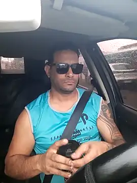 Snapshot of hecwil8 chatting on 11-29-25, 12:30 hecwil8 online show from 11-29-25, 12:30