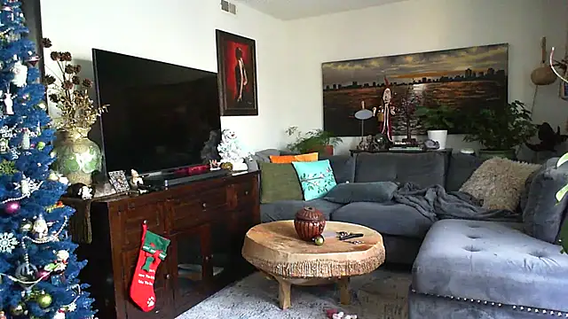 CeceilaMoon online show from 12-01-25, 02:55