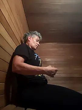 Snapshot of CeceilaMoon chatting on 02-23-26, 09:01 CeceilaMoon online show from 02-23-26, 09:01