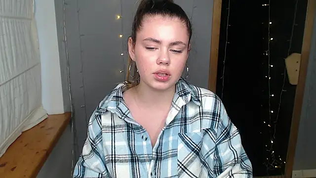 IsabellaBler online show from 12-08-24, 09:57