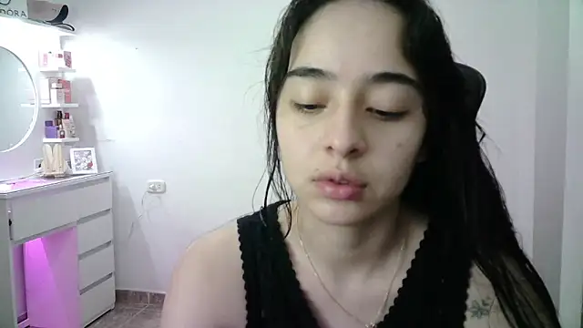 Snapshot of aineangeel chatting on 02-09-26, 11:42 aineangeel online show from 02-09-26, 11:42