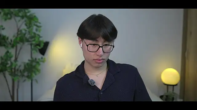 SrLuis18 online show from 02-21-26, 07:04