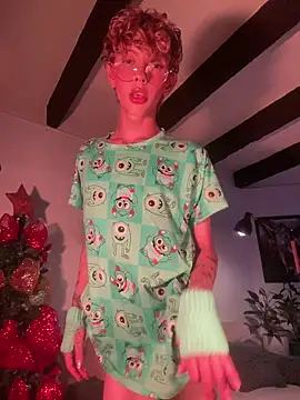 lyamthommpson online show from 12-04-25, 05:32