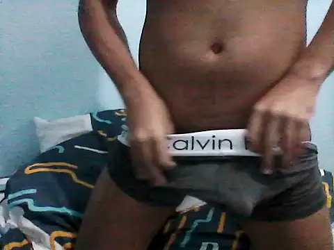 Snapshot of denitxongonzalez chatting on 11-24-25, 01:22 denitxongonzalez online show from 11-24-25, 01:22