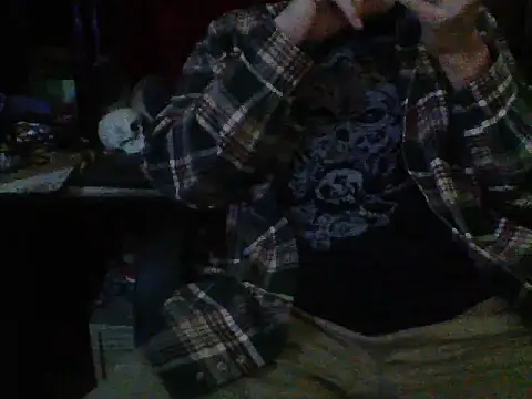 mrdemoncrowly online show from 10-15-25, 04:45