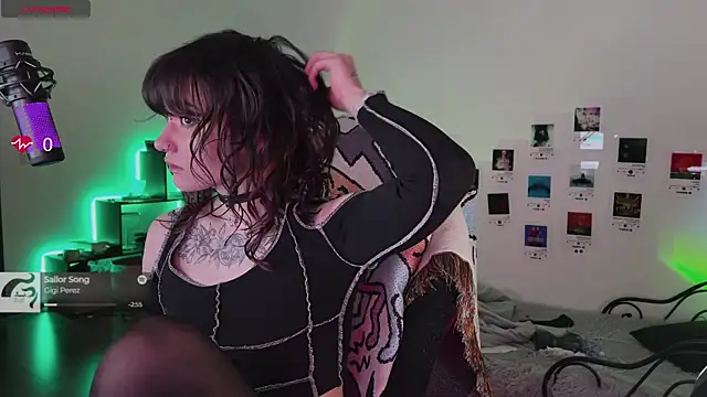 deadlysweet online show from 11-09-25, 12:20