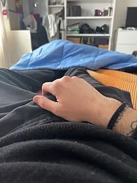 Snapshot of Diegodaddy01 chatting on 03-02-25, 01:38 Diegodaddy01 online show from 03-02-25, 01:38