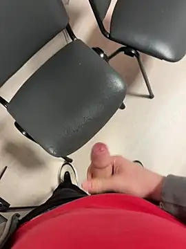 Snapshot of Diegodaddy01 chatting on 02-07-26, 01:15 Diegodaddy01 online show from 02-07-26, 01:15