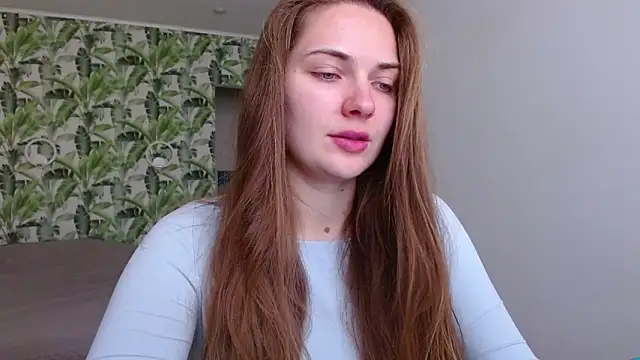 Olivia shine online show from 10-07-25, 04:20