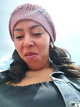 Emily Wane online show from 12-05-24, 03:39