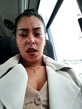 Emily Wane online show from 11-05-25, 03:56