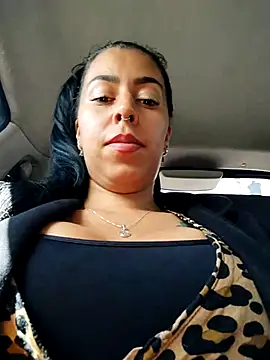 Emily Wane online show from 11-18-25, 04:44