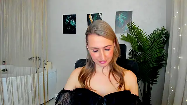 PassionGlow online show from 02-19-25, 06:33