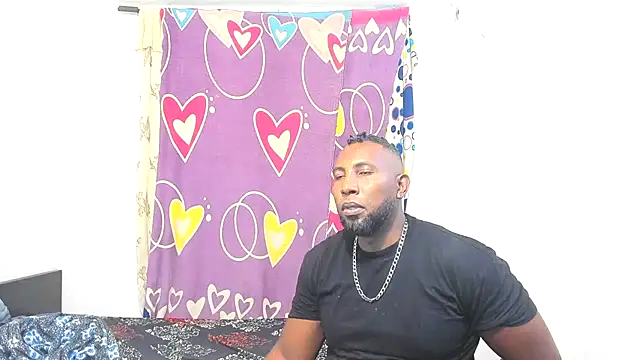 Snapshot of 1mateobigcook chatting on 10-26-25, 02:28 1mateobigcook online show from 10-26-25, 02:28