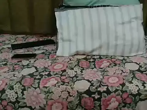 Snapshot of NaughtyFlower88 chatting on 12-10-24, 09:12 NaughtyFlower88 online show from 12-10-24, 09:12