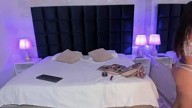 EVELIN MASON online show from 11-24-25, 08:08