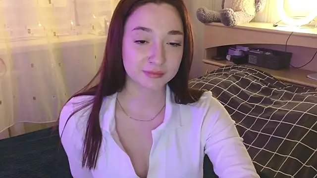 Snapshot of YasmineWest chatting on 02-20-25, 12:15 YasmineWest online show from 02-20-25, 12:15