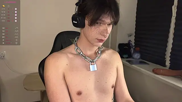 carthylovvve online show from 10-23-25, 04:28