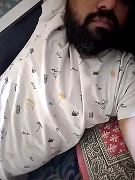 Snapshot of ROCKY15272a chatting on 12-19-25, 04:41 ROCKY15272a online show from 12-19-25, 04:41