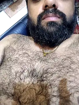 Snapshot of ROCKY15272a chatting on 12-19-25, 04:58 ROCKY15272a online show from 12-19-25, 04:58