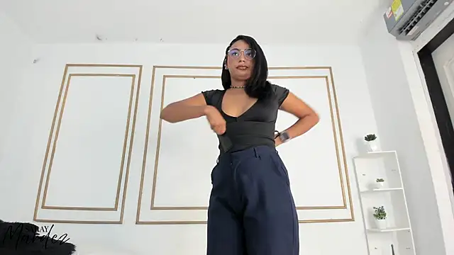 saray mardez online show from 11-12-25, 12:16