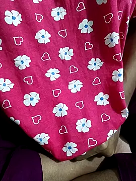 Snapshot of Tujo_islam chatting on 11-04-25, 05:56 Tujo islam online show from 11-04-25, 05:56