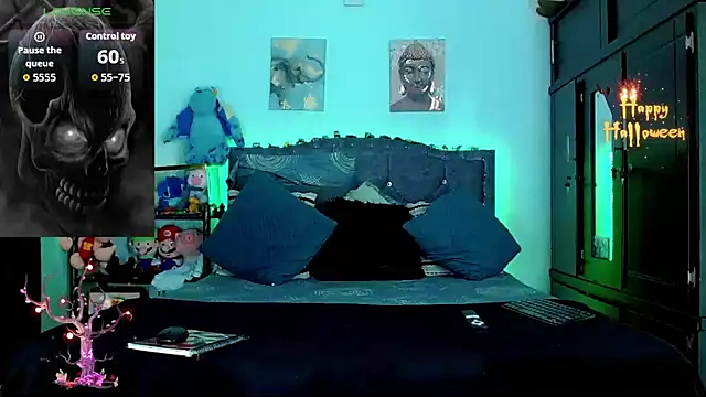 Liamscott  online show from 10-17-25, 08:33