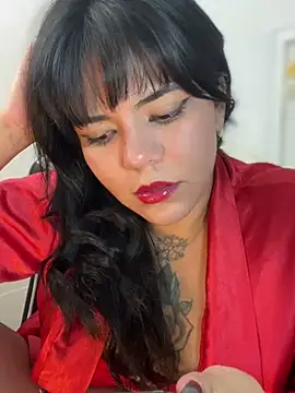 JulianaCastillo online show from 12-25-24, 02:57