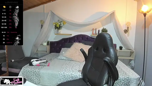 Destiny  Hall online show from 10-11-25, 04:01