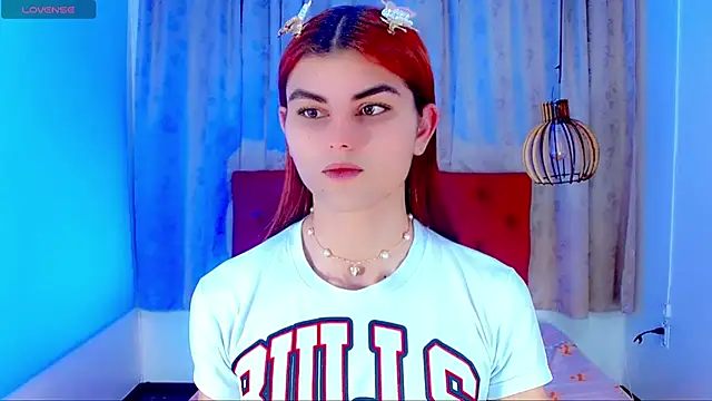 Snapshot of Jessica_smith_1 chatting on 10-11-25, 11:20 Jessica smith 1 online show from 10-11-25, 11:20