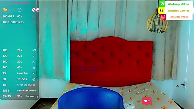 Snapshot of Jessica_smith_1 chatting on 10-24-25, 11:17 Jessica smith 1 online show from 10-24-25, 11:17