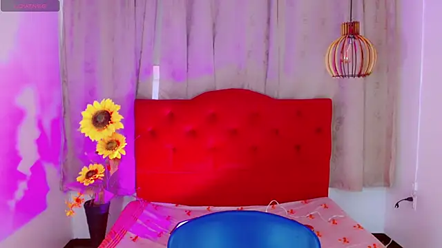 Snapshot of Jessica_smith_1 chatting on 11-05-25, 11:10 Jessica smith 1 online show from 11-05-25, 11:10