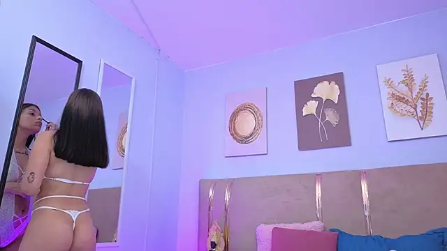 sarah cruzz  online show from 11-22-25, 11:37