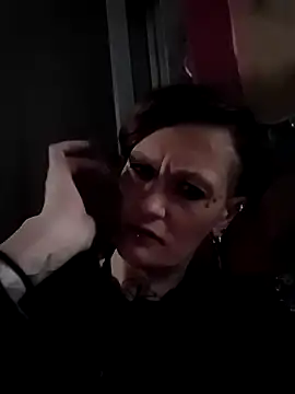 renegade vyxxen online show from 11-20-25, 01:28