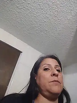 LucifernandaSw online show from 04-11-26, 02:49