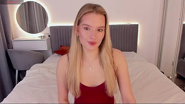 CassieRayss online show from 11-07-25, 07:08