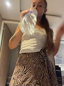 AngelinaTeller online show from 02-18-26, 01:12